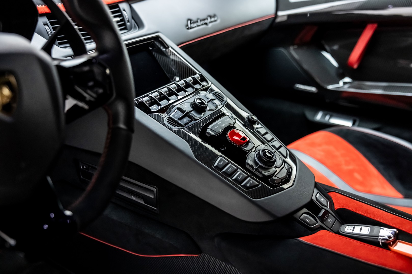 2019 LAMBORGHINI AVENTADOR SVJ 